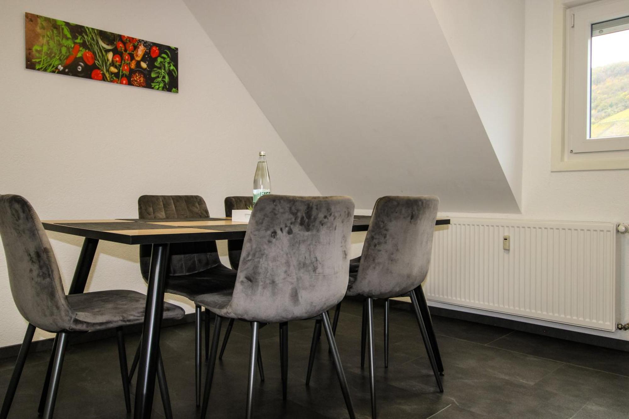 Sweet Six, Balkon, Netflix, Boxspringbetten, Hochwertiges Bad زيل ان دير موسل المظهر الخارجي الصورة